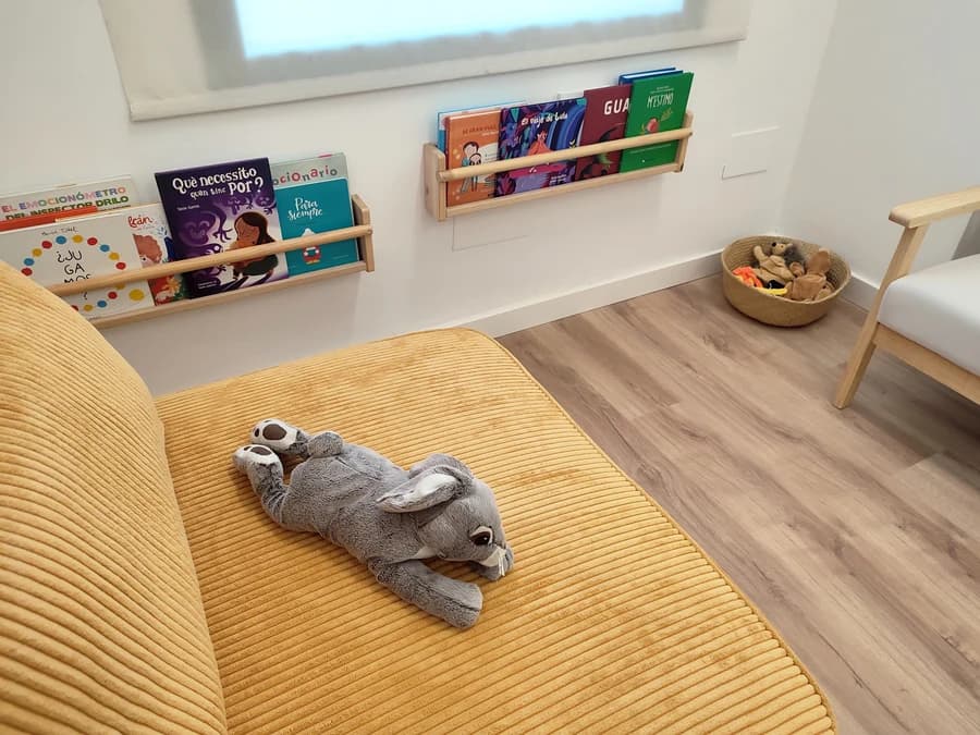 Espacio de terapia para niños en Barcelona - materiales de expresión creativa en Centro PAI