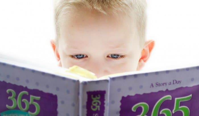 Psico Ayuda Infantil - ¿Cómo fomentar el amor por la lectura?