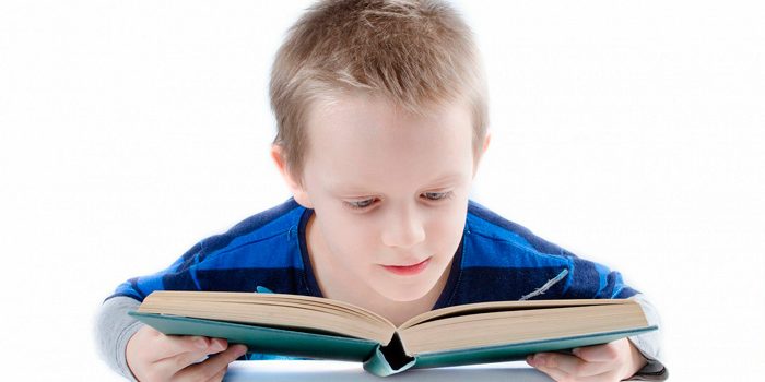 Psico Ayuda Infantil – La Dislexia en la infancia Psico Ayuda Infantil - La Dislexia en la infancia