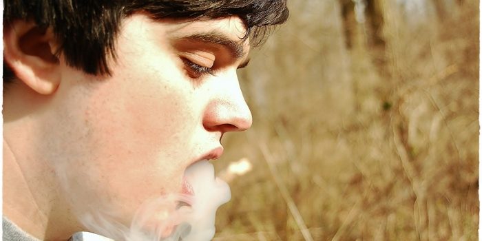 Psico Ayuda Infantil - Cómo hablar del consumo de drogas a nuestro hijo