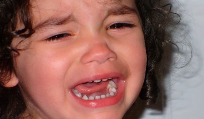 Psico Ayuda Infantil – Mi hijo llora cuando lo dejo en la escuela Psico Ayuda Infantil - Mi hijo llora cuando lo dejo en la escuela